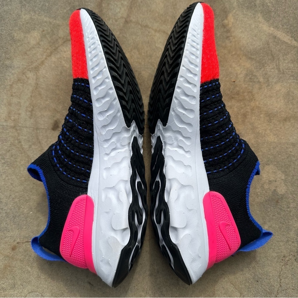 Nike Epic Phantom Run Flyknit 2 Road No Lace Running Shoes Women's 6.5 NWOB - Picture 6 of 9